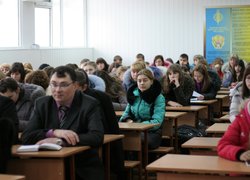 В обговоренні даної теми активну участь взяли викладачі та студенти ІІІ – ІV курсів кафедри фінансів і кредиту